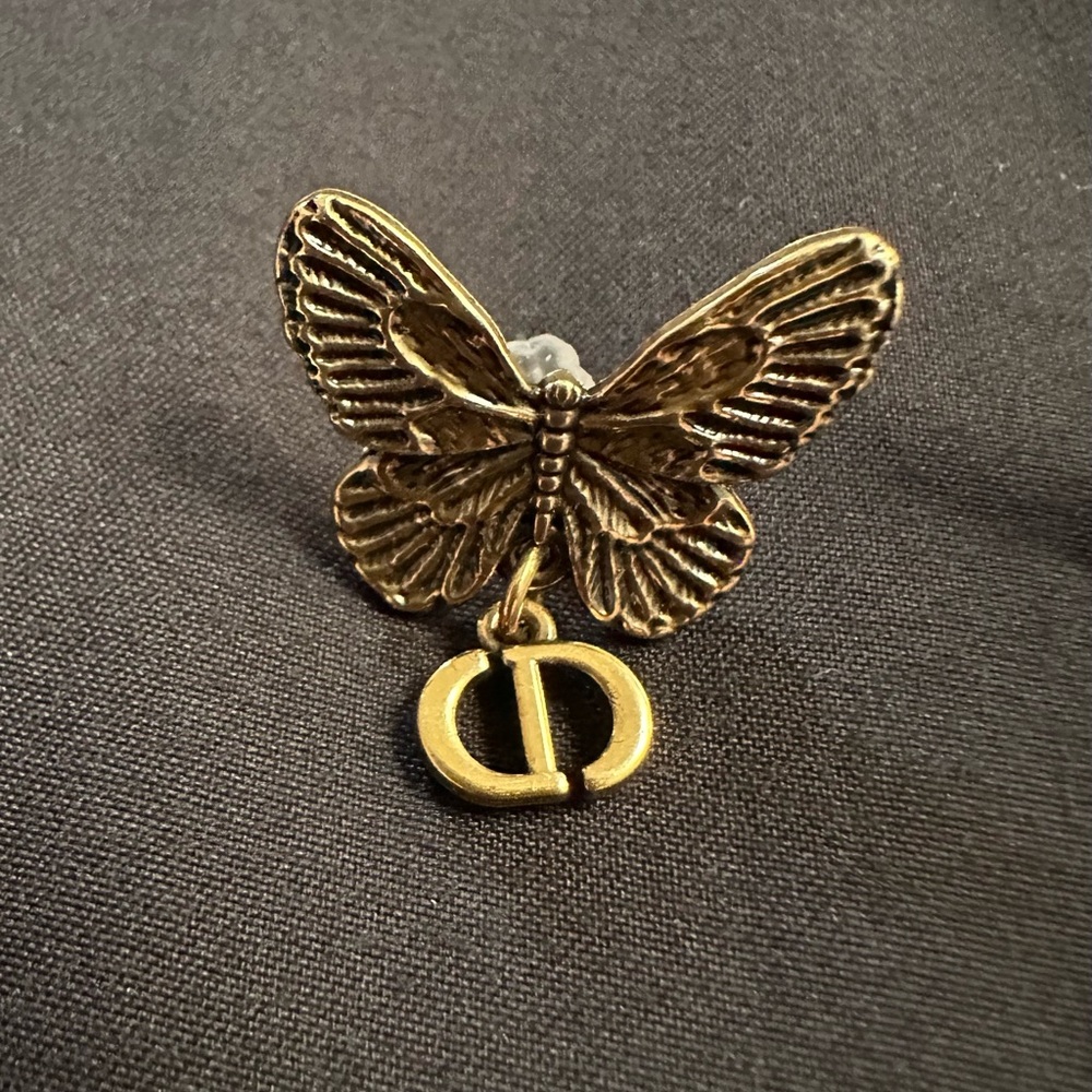 Christian Dior Butterfly Earrings - Picture 4 of 4